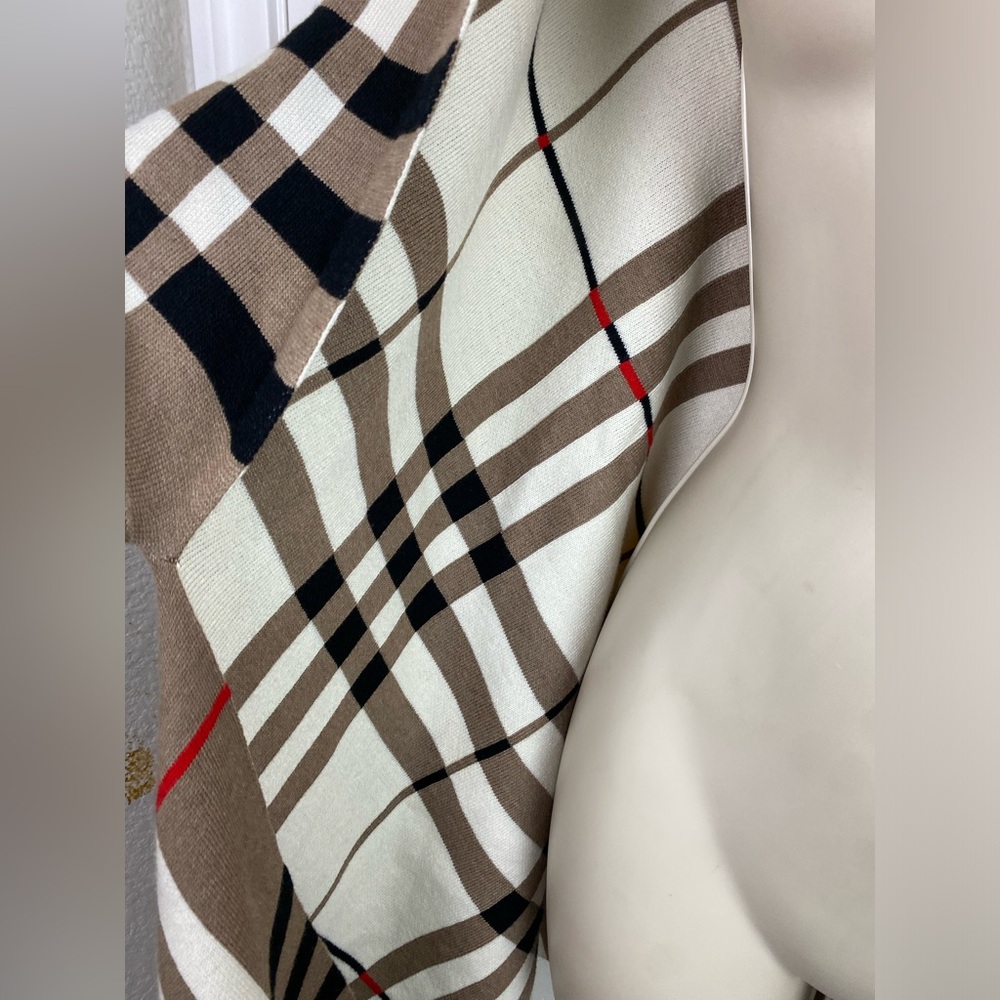 Chalet K&K Plaid Wrap With Sleeves Taupe Cream Black Red Nwot 88"H x 34"W OSFM - Picture 3 of 4